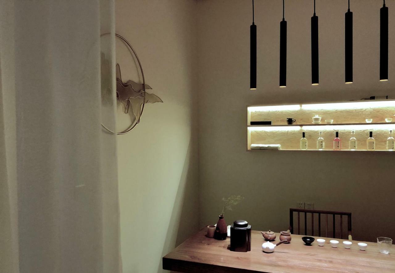 Spring Breeze Boutique Guest House Уюань Экстерьер фото